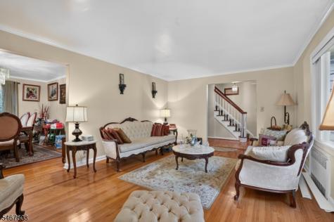 30 Oakridge Road West Orange NJ 07052