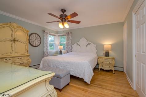 108 Howard Avenue Middlesex NJ 08846