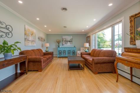 108 Howard Avenue Middlesex NJ 08846