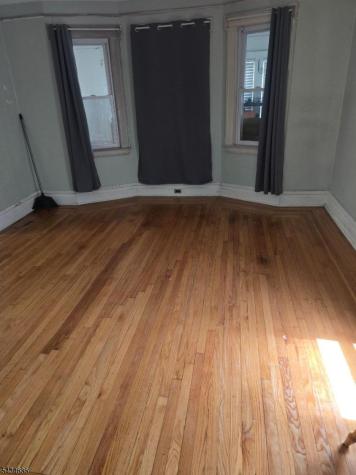377 Halsted Street East Orange NJ 07018