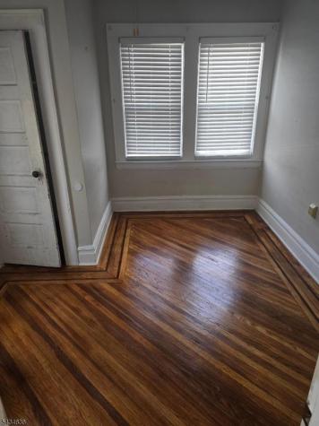 377 Halsted Street East Orange NJ 07018