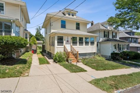 17 Wellington Avenue West Orange NJ 07052