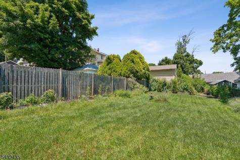 17 Wellington Avenue West Orange NJ 07052