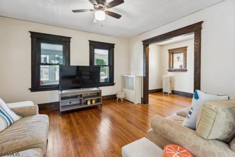 17 Wellington Avenue West Orange NJ 07052