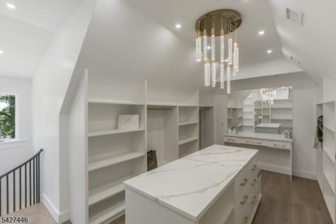 517 Park Street Montclair NJ 07043