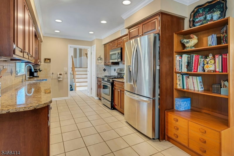 14 Wedgewood Lane Morris NJ 07960