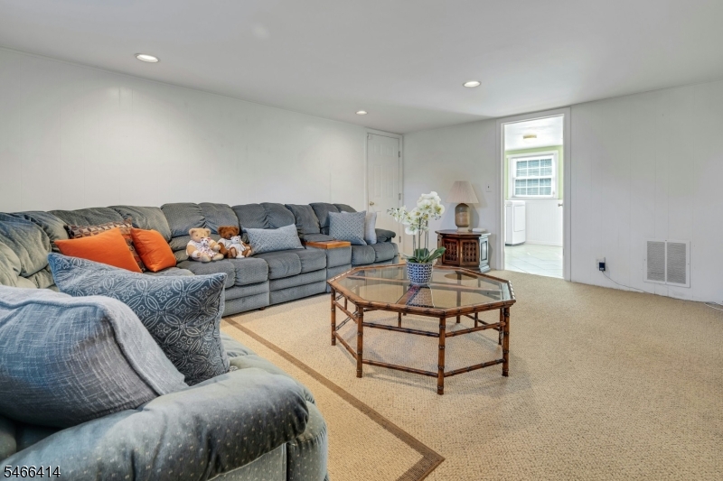 14 Wedgewood Lane Morris NJ 07960