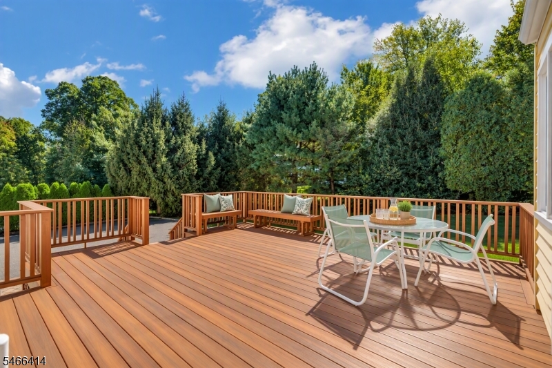 14 Wedgewood Lane Morris NJ 07960