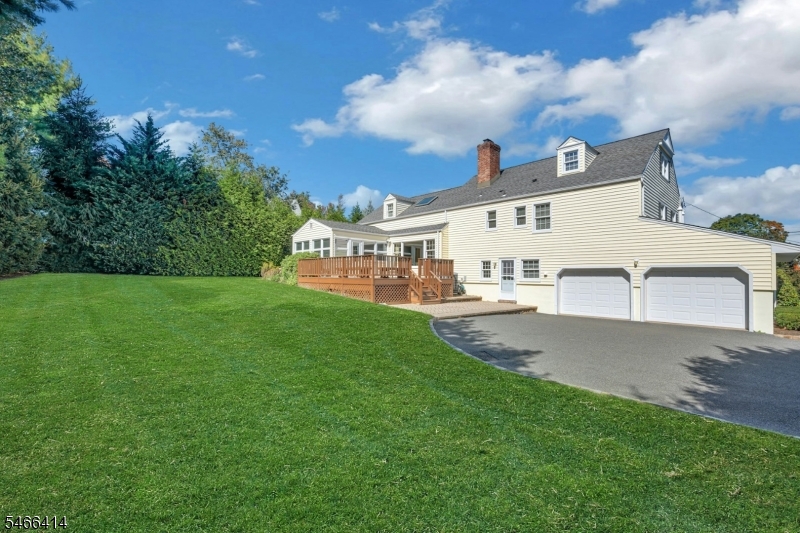 14 Wedgewood Lane Morris NJ 07960