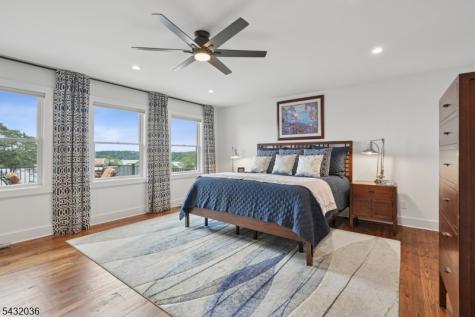 8 Sutton Road Hopatcong NJ 07843