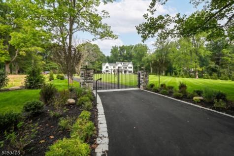 237 Mountainside Road Mendham NJ 07945