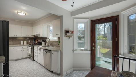 22 Helen Street Fanwood NJ 07023