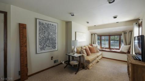 22 Helen Street Fanwood NJ 07023