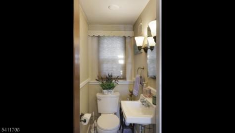 22 Helen Street Fanwood NJ 07023