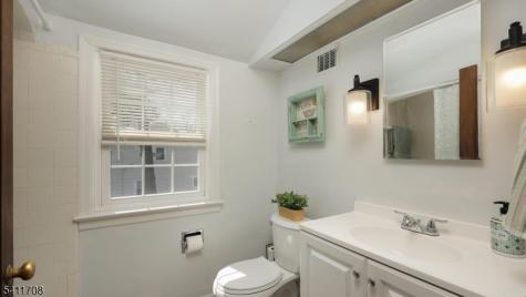 22 Helen Street Fanwood NJ 07023