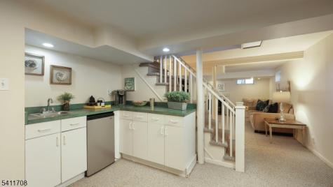 22 Helen Street Fanwood NJ 07023