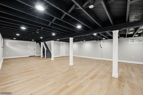 76 Dawn Avenue North Haledon NJ 07508