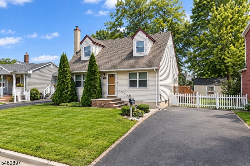 129 S 20th Avenue Manville NJ 08835