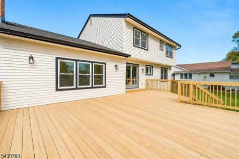 72 E Cedar Street Livingston NJ 07039