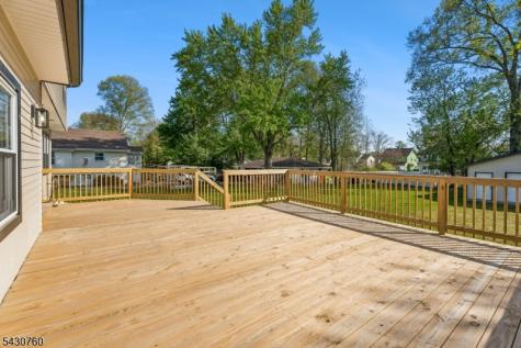 72 E Cedar Street Livingston NJ 07039