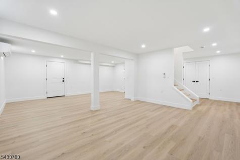 72 E Cedar Street Livingston NJ 07039