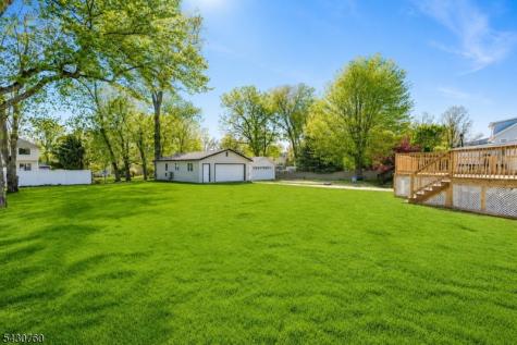 72 E Cedar Street Livingston NJ 07039