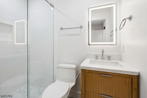 72 E Cedar Street Livingston NJ 07039