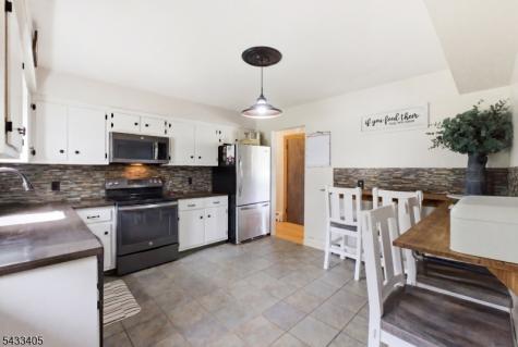 77 Decker Pond Road Green NJ 07821