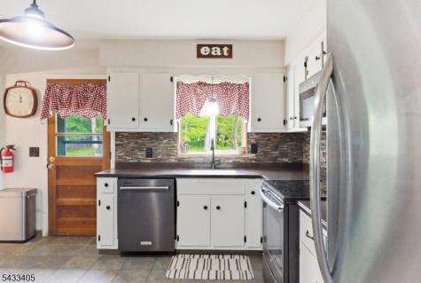 77 Decker Pond Road Green NJ 07821