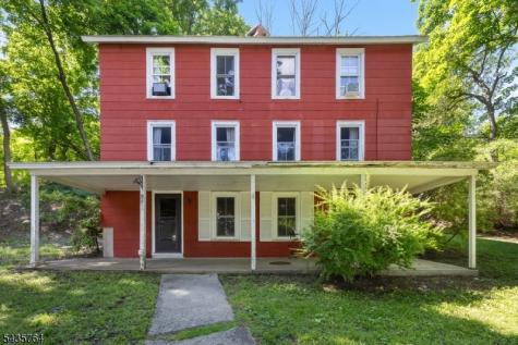 89 W End Avenue Newton NJ 07860
