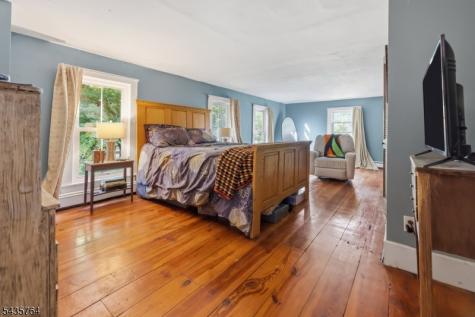 89 W End Avenue Newton NJ 07860