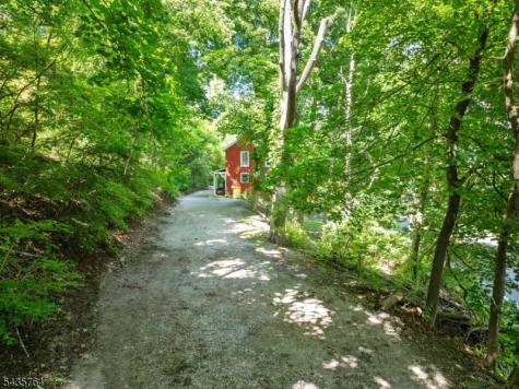 89 W End Avenue Newton NJ 07860