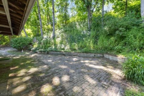89 W End Avenue Newton NJ 07860