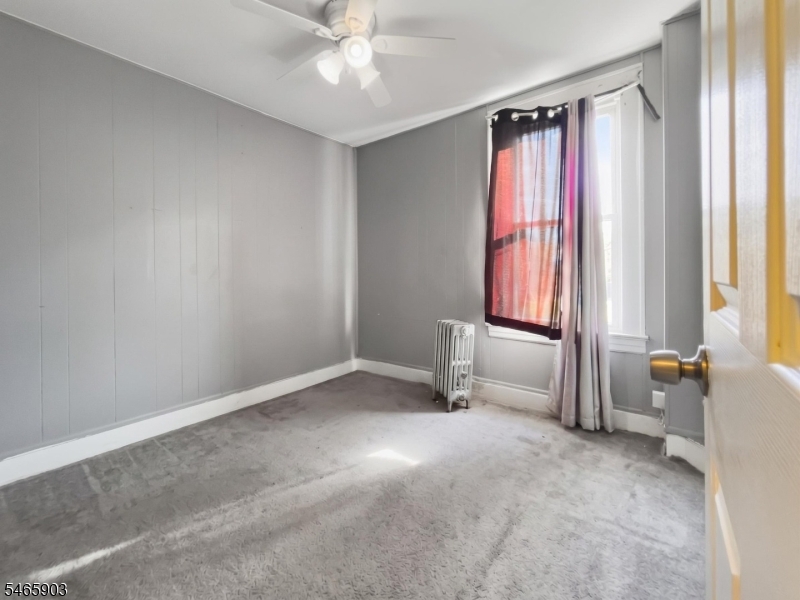 1018 Anna Street Elizabeth NJ 07201