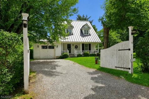 111 Village Road Harding NJ 07976