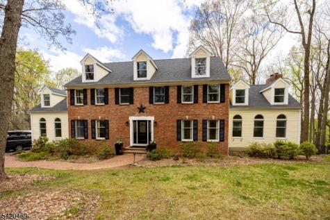 122 Forest Drive Lebanon NJ 08826