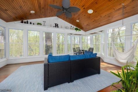 122 Forest Drive Lebanon NJ 08826