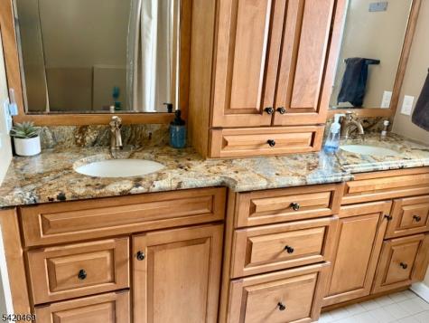 122 Forest Drive Lebanon NJ 08826