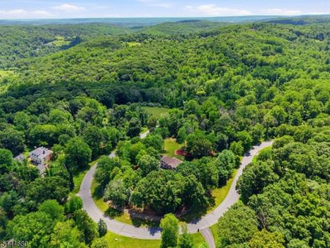 5 Elk Ridge Road Lebanon NJ 07830
