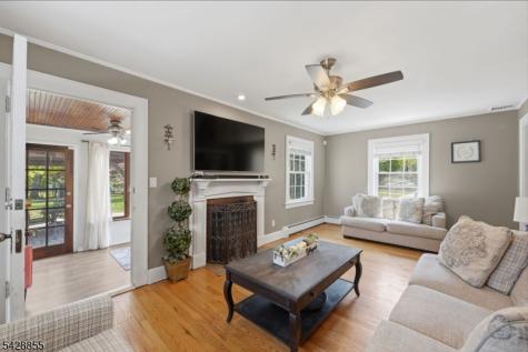221 Maple Terrace North Plainfield NJ 07060