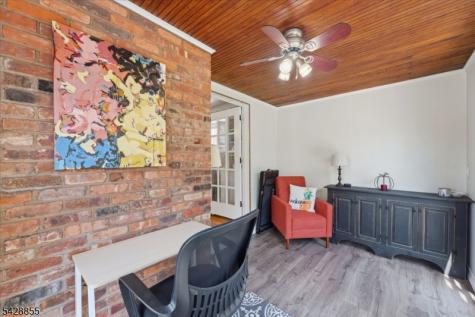 221 Maple Terrace North Plainfield NJ 07060