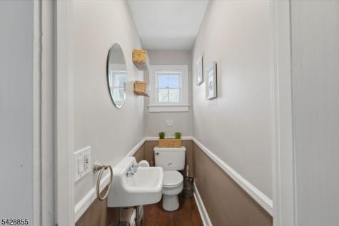 221 Maple Terrace North Plainfield NJ 07060