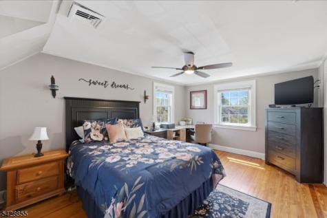221 Maple Terrace North Plainfield NJ 07060