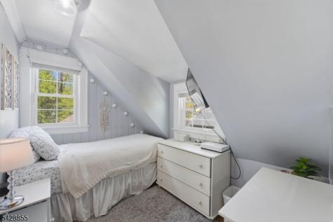 221 Maple Terrace North Plainfield NJ 07060