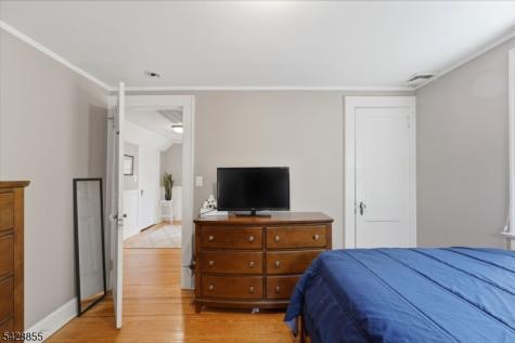 221 Maple Terrace North Plainfield NJ 07060
