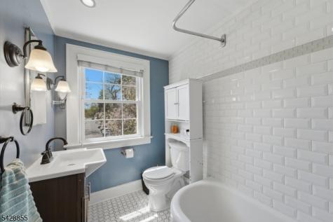 221 Maple Terrace North Plainfield NJ 07060