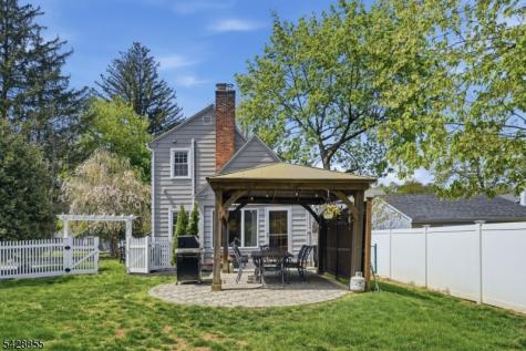 221 Maple Terrace North Plainfield NJ 07060