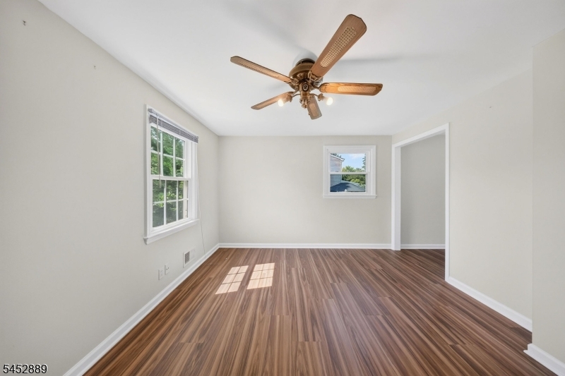 647 Cook Avenue Middlesex NJ 08846
