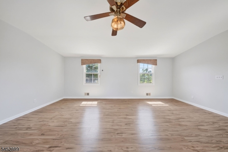 647 Cook Avenue Middlesex NJ 08846