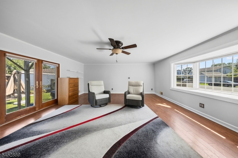 647 Cook Avenue Middlesex NJ 08846